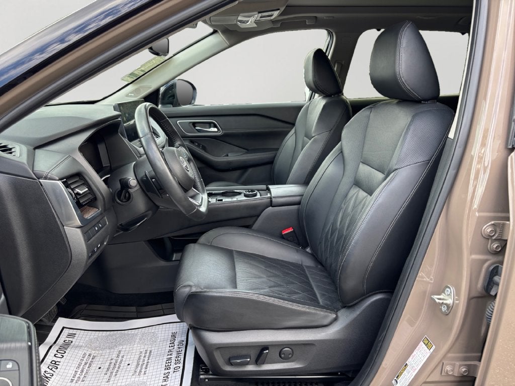 2024 Nissan Rogue Platinum