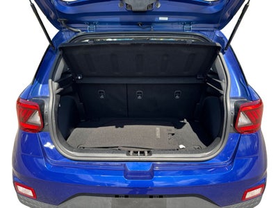 2022 Hyundai Venue SE