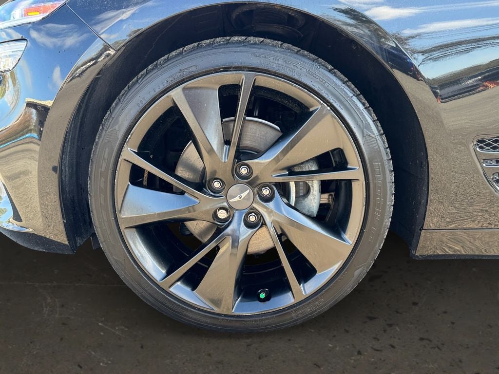 2023 Genesis G70 2.0T