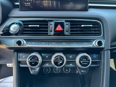 2023 Genesis G70 2.0T