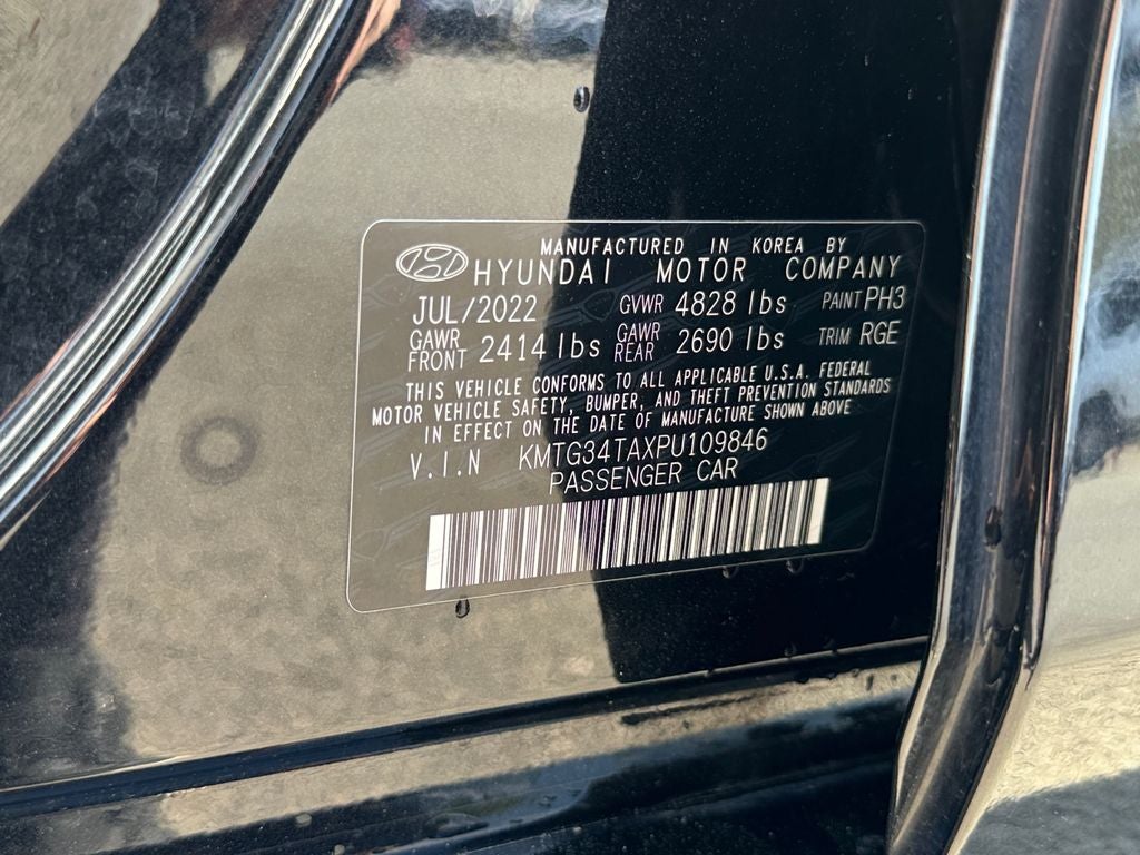 2023 Genesis G70 2.0T