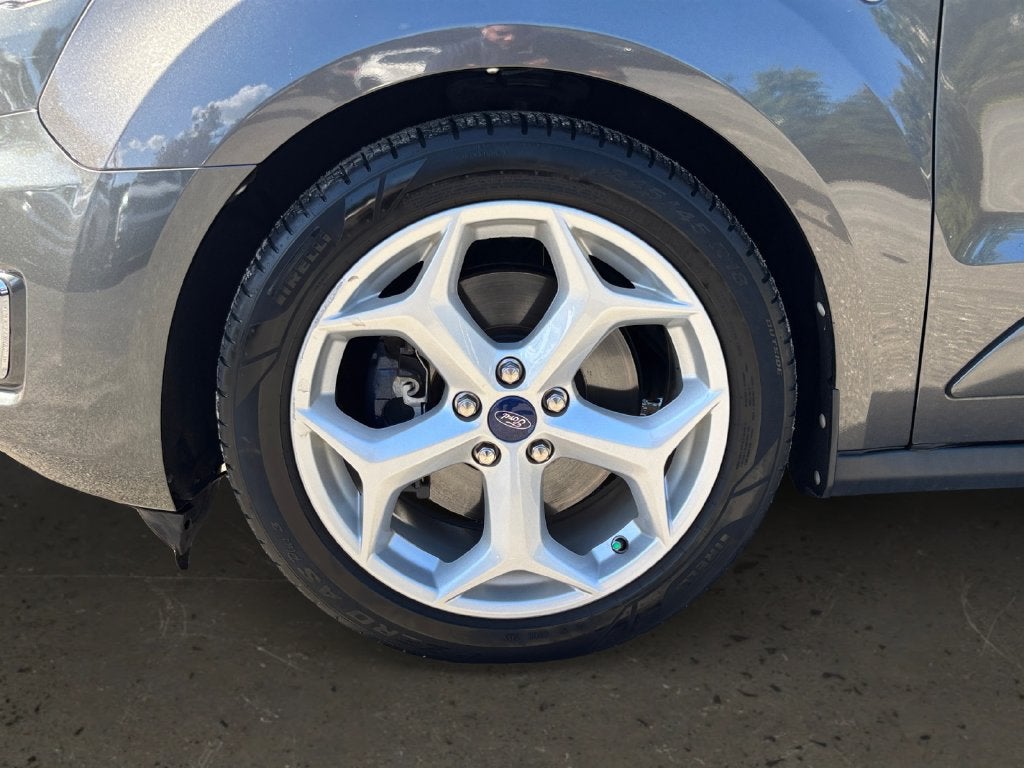 2022 Ford Transit Connect Titanium