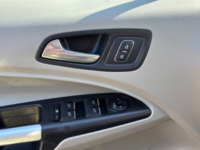 2022 Ford Transit Connect Titanium