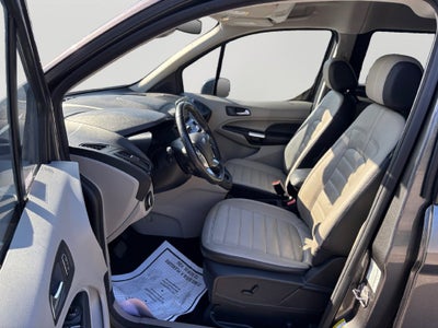 2022 Ford Transit Connect Titanium