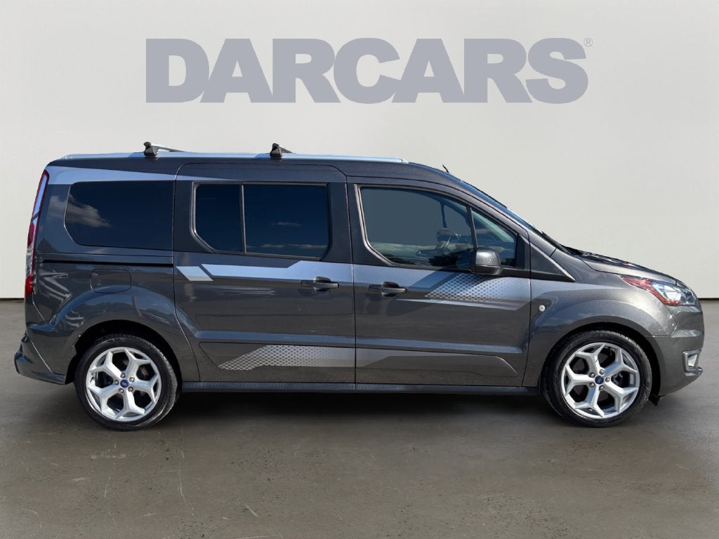 2022 Ford Transit Connect Titanium