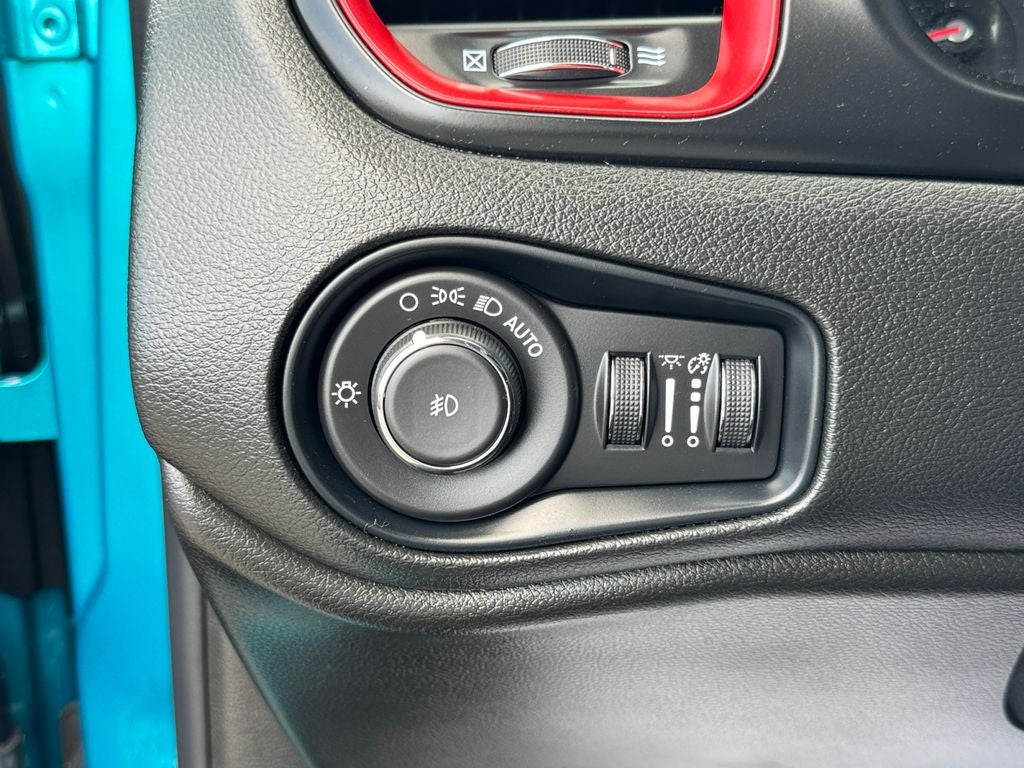 2022 Jeep Renegade Trailhawk