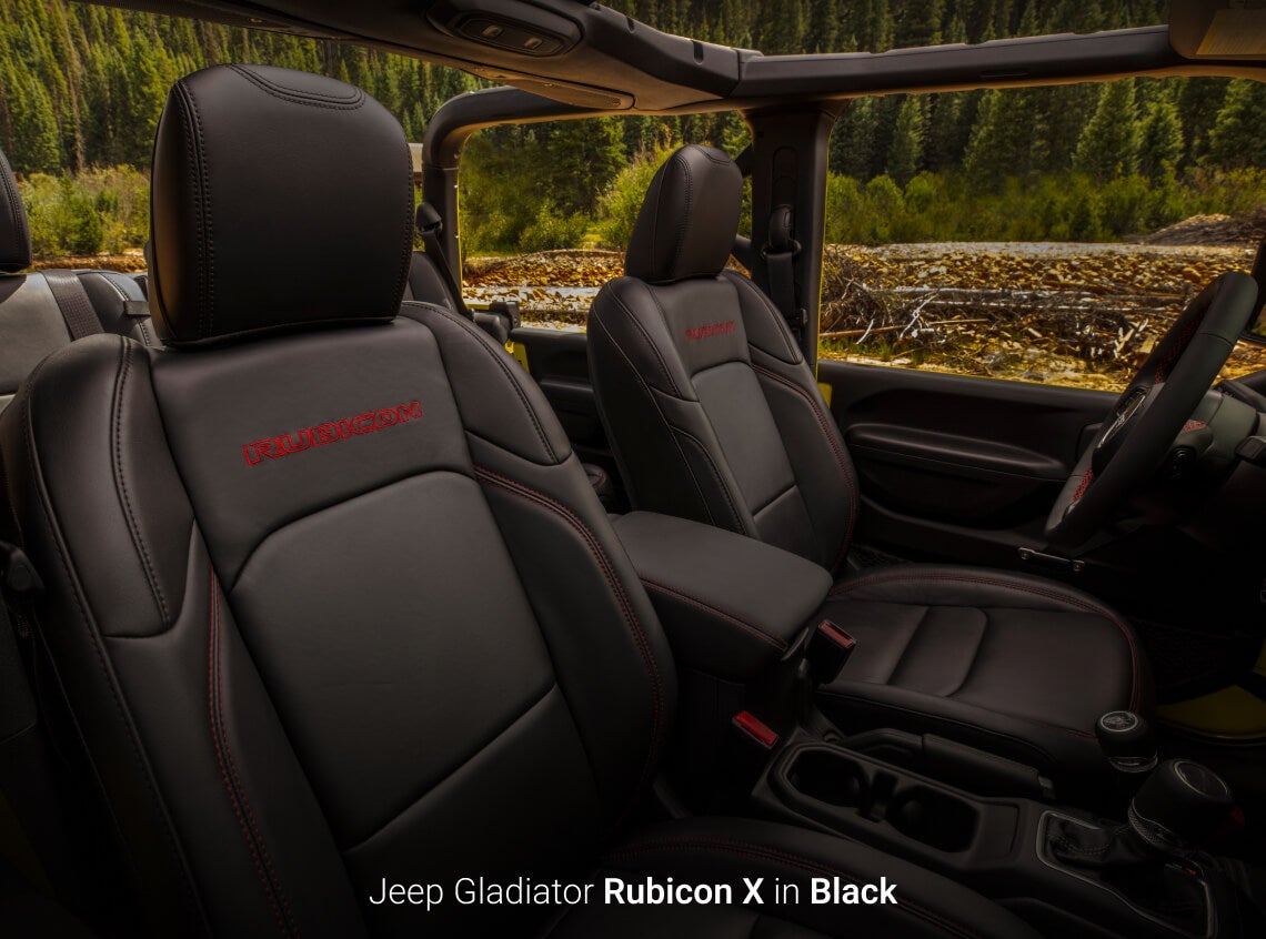 2025 Jeep Gladiator Interior
