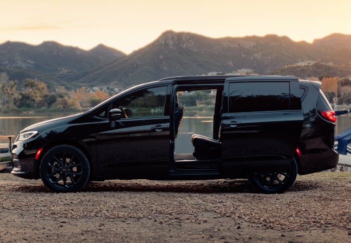 2024 Chrysler Pacifica Specifications & Features Guide